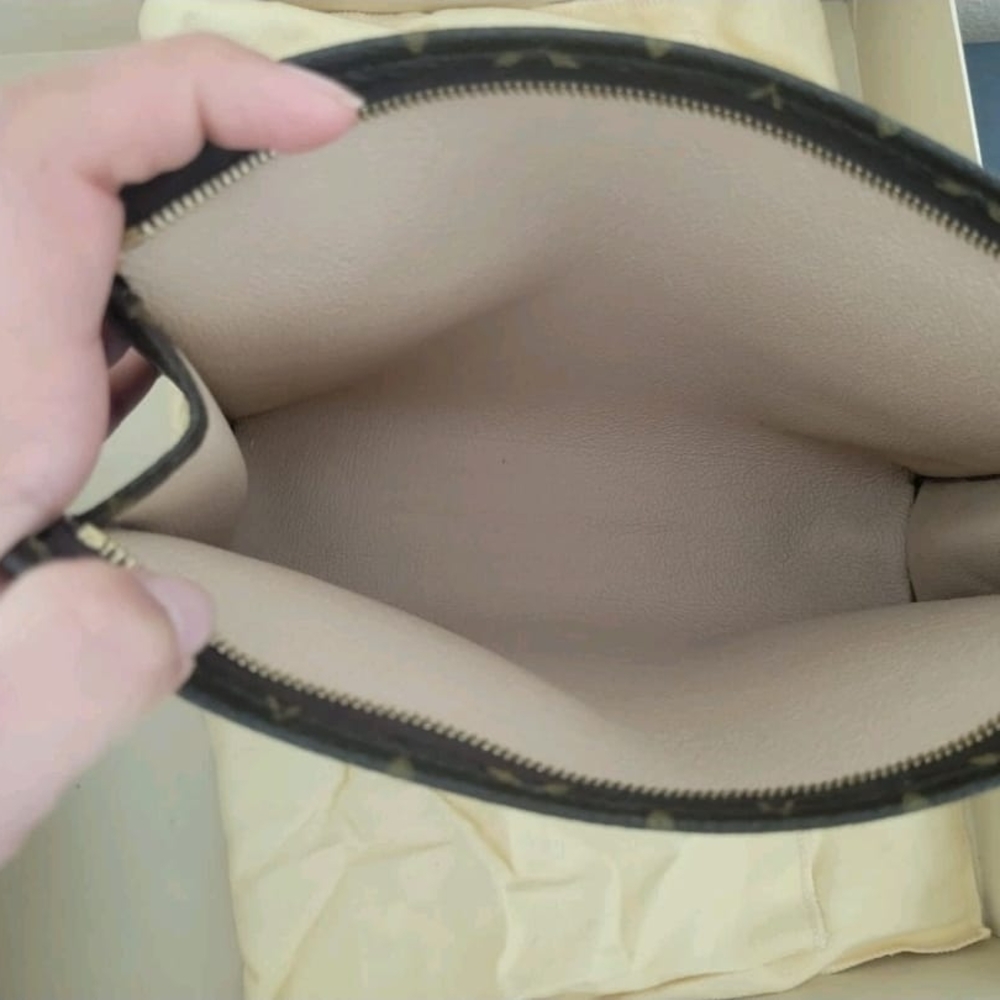 Louis Vuitton Beige and Black Clutch